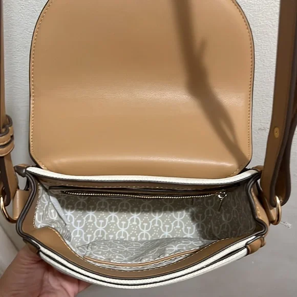 Same Edelman Georgia crossbody - Picture 4 of 7